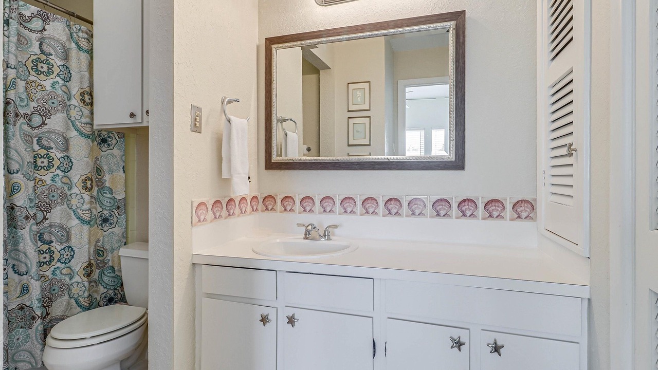 Photo of Bathroom in Sailhouse