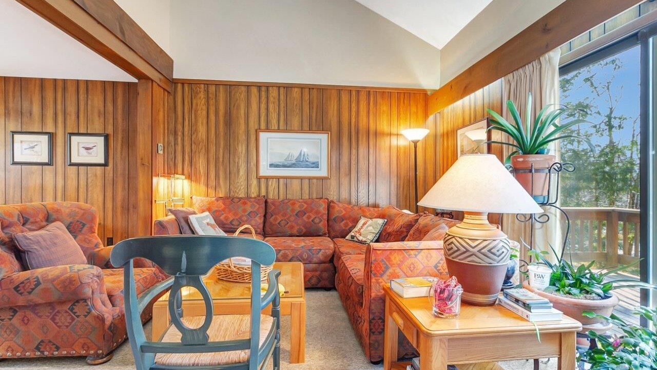 Photo of Livingroom in Bromley Mountain