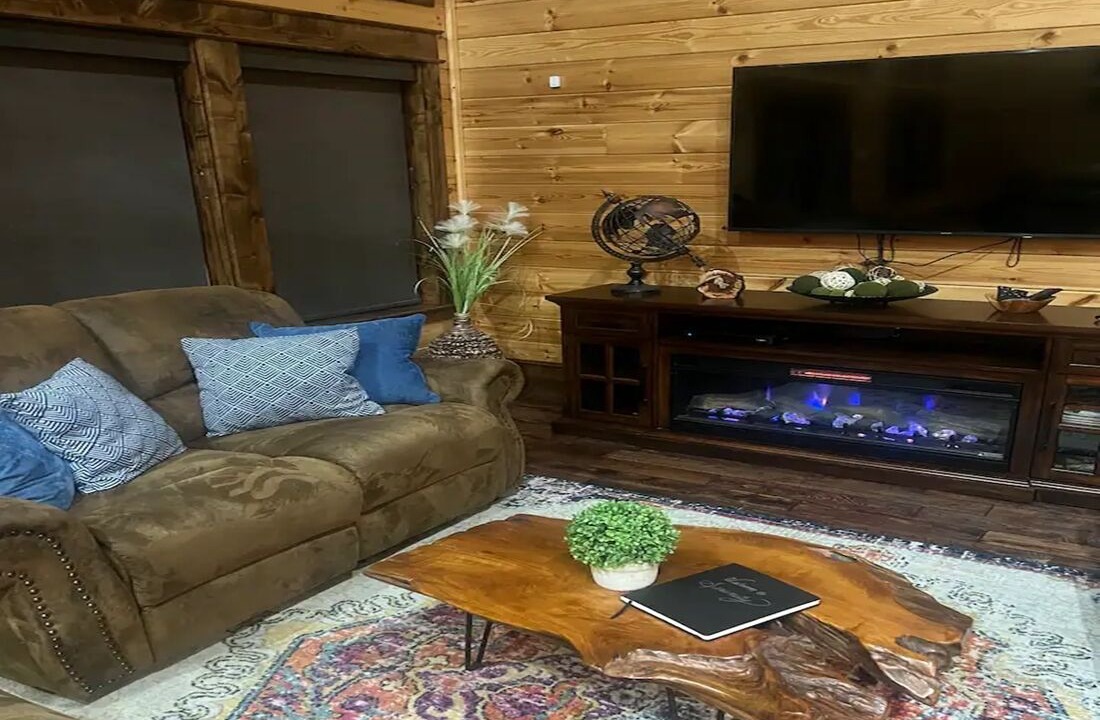 Photo of Livingroom in Ringold