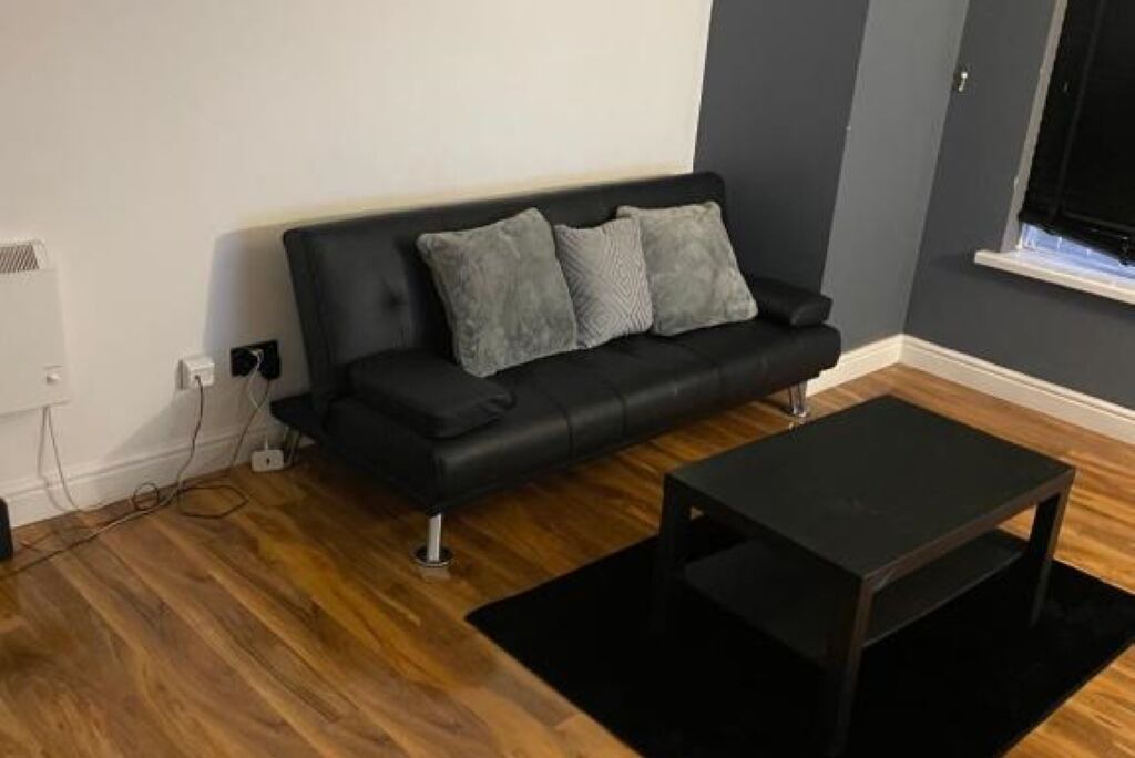 Photo of Livingroom in Beckton