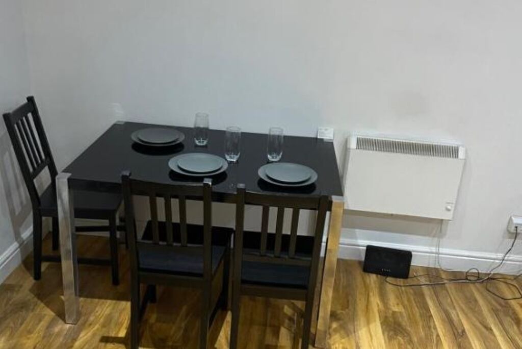 Photo of Others in Beckton