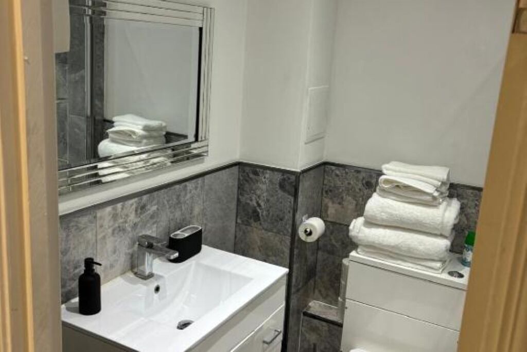 Photo of Others in Beckton