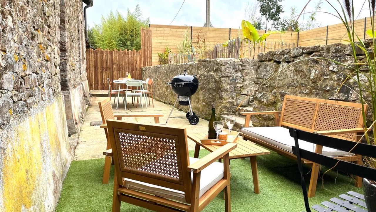 Photo of Outdoor in Livre-sur-Changeon