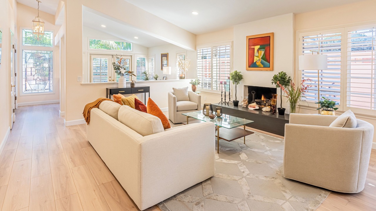 Photo of Livingroom in Huntington Beach