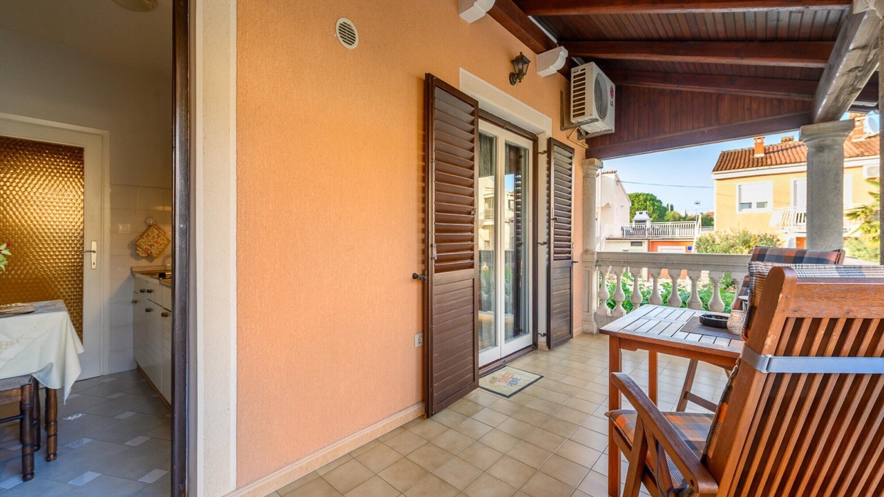 Photo of Outdoor in Gulici