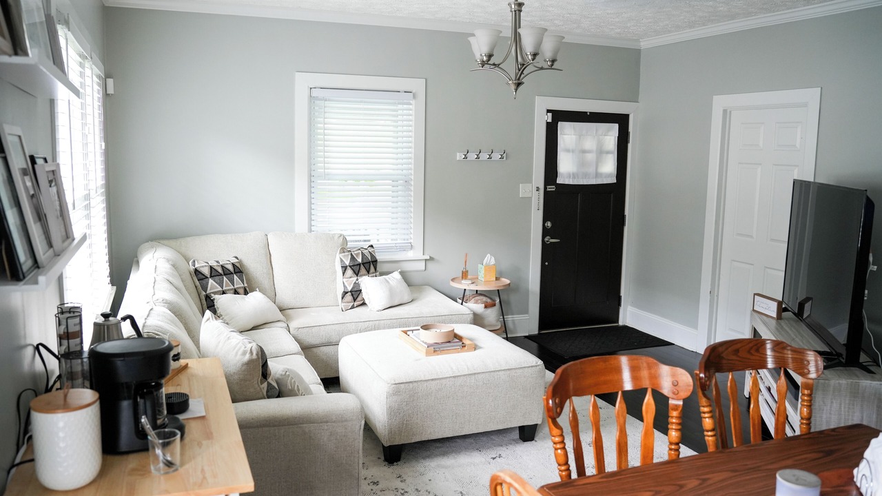 Photo of Livingroom in South Bend