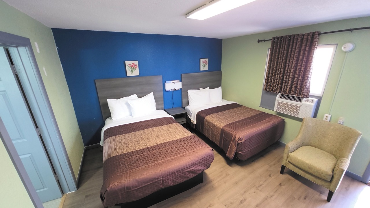 Photo of Bedroom in Joplin