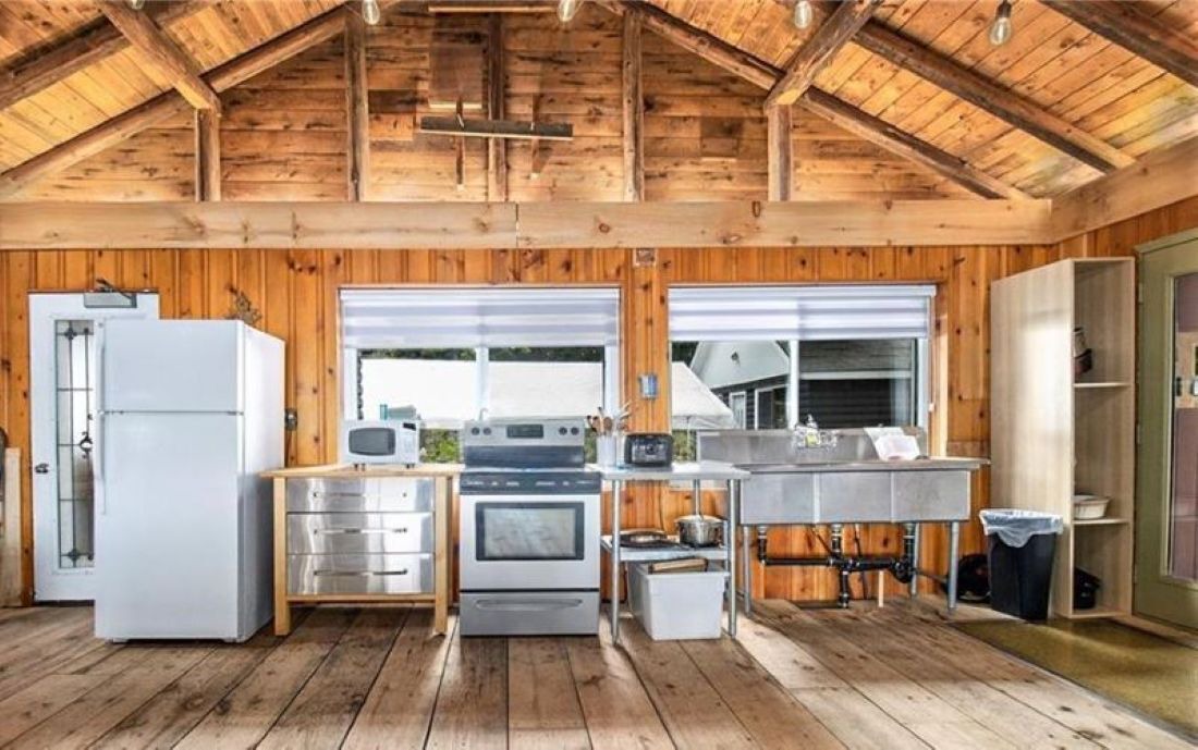 Photo of Kitchen in Lanark Highlands