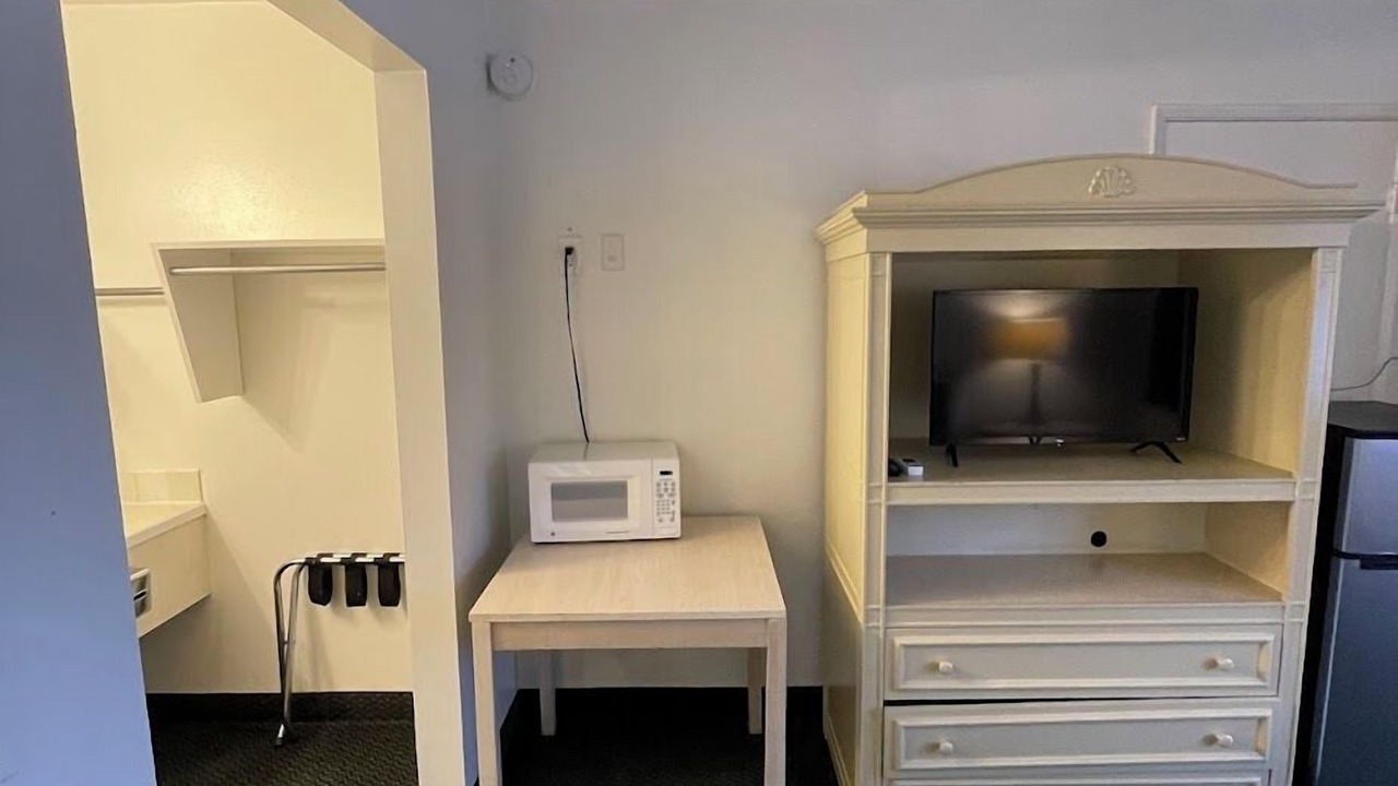 Photo of Bedroom in Lewiston