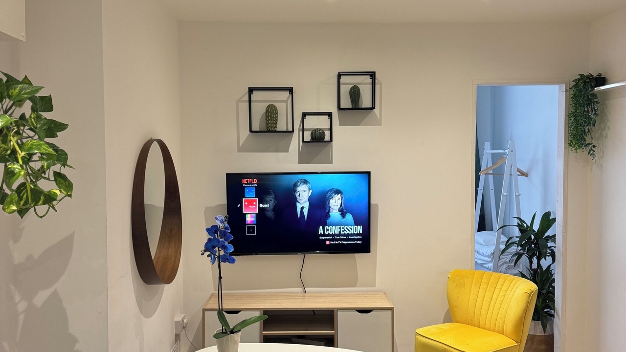 Photo of Livingroom in Bromley South