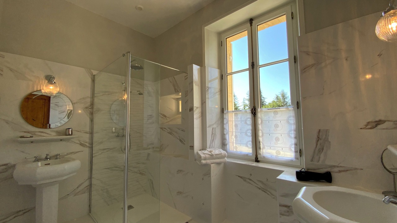 Photo of Bathroom in Castels