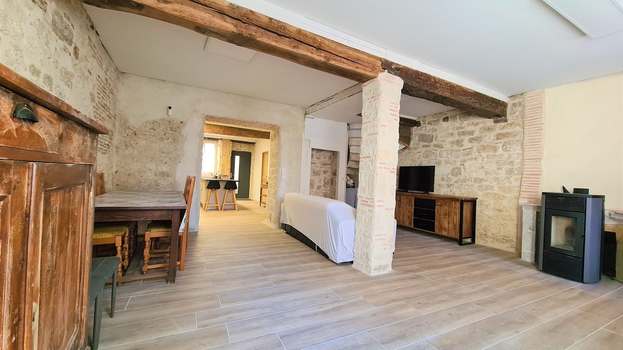 Photo of Livingroom in Montpezat-de-Quercy