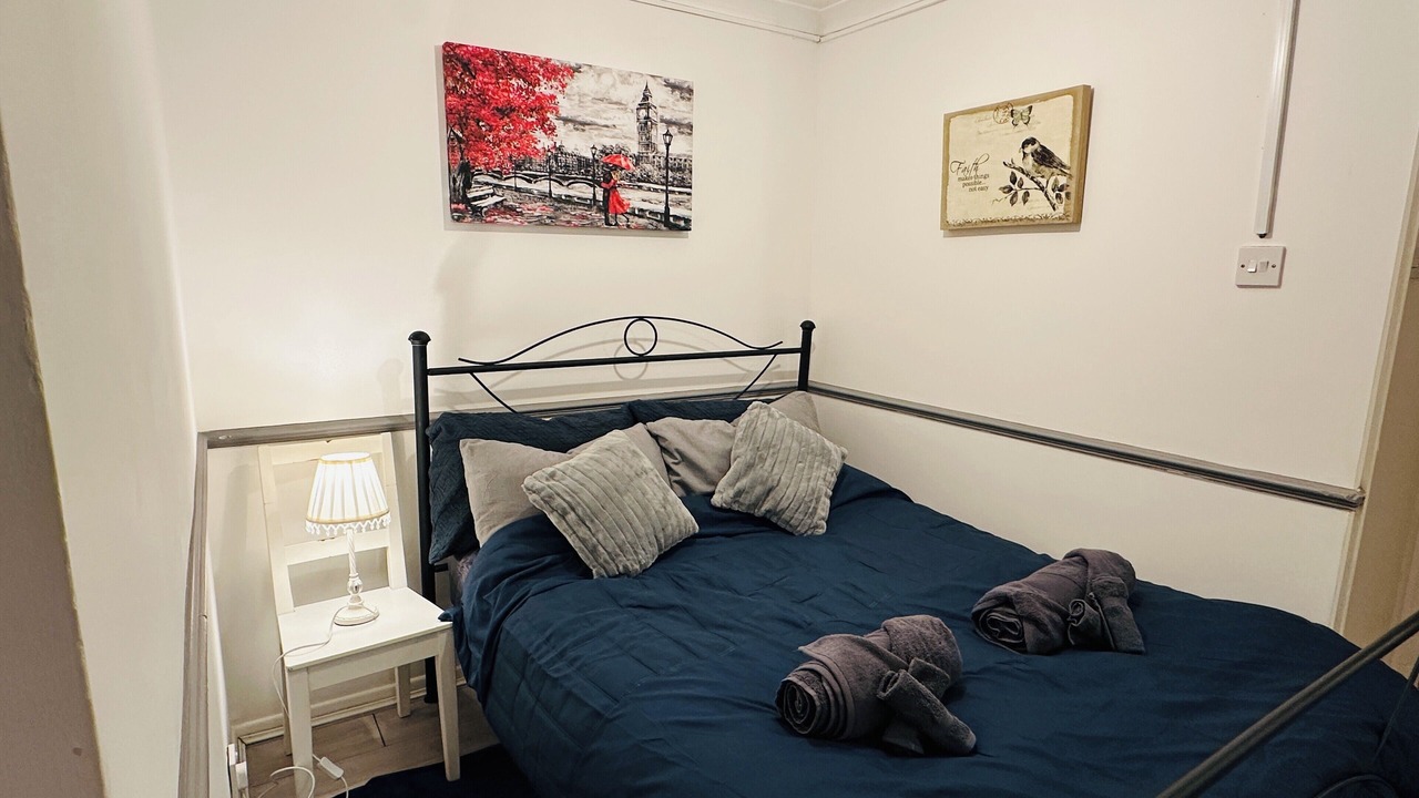 Photo of Others in Watford