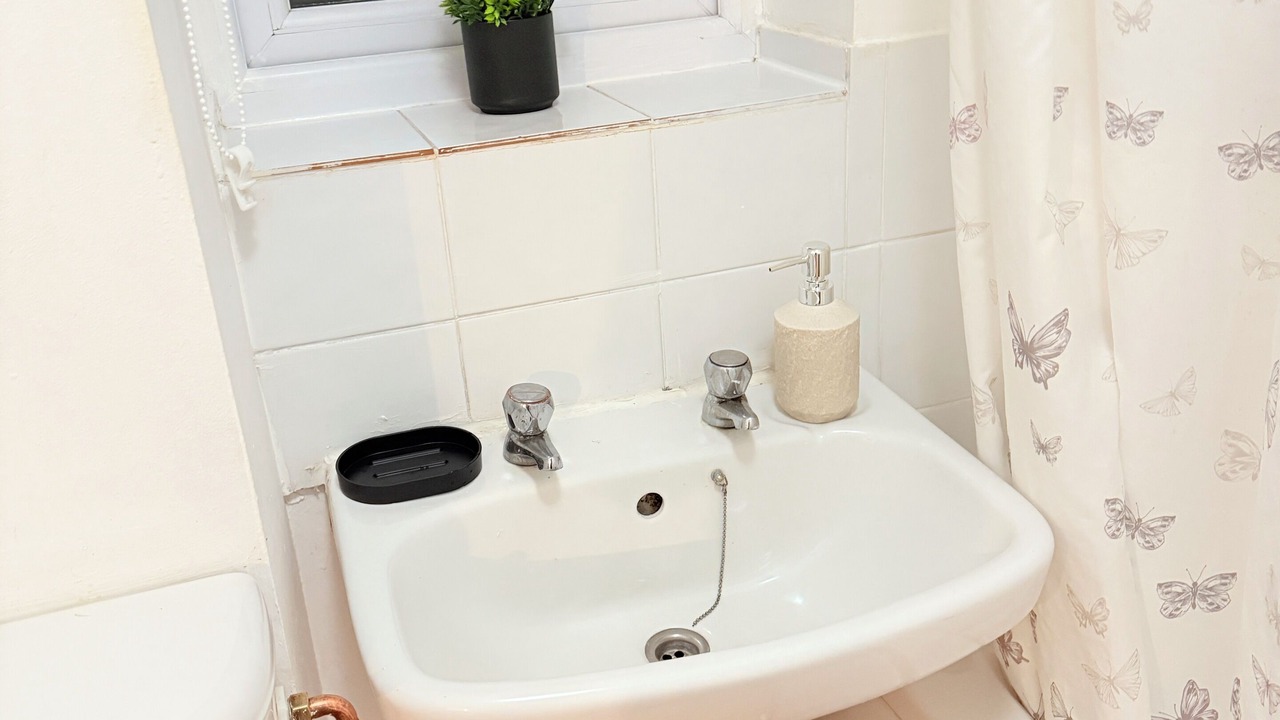 Photo of Others in Watford