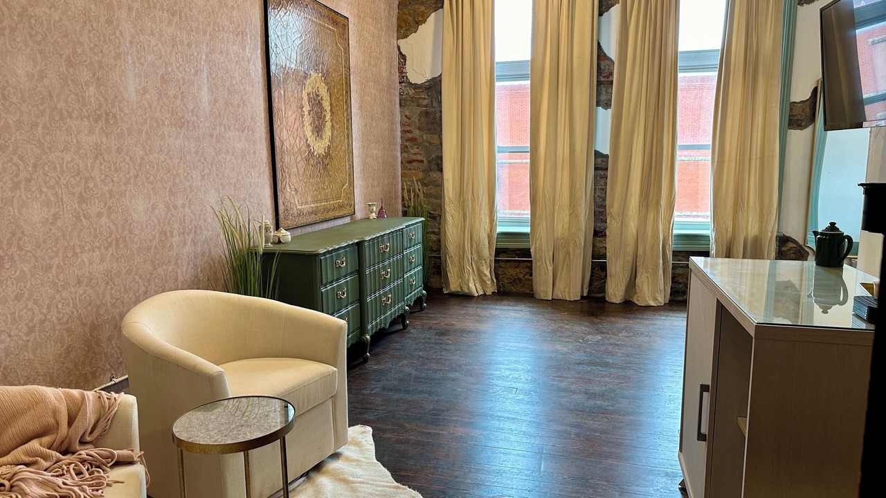 Photo of Bedroom in Okemah