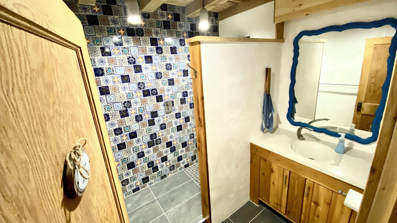 Photo of Bathroom in Summersville