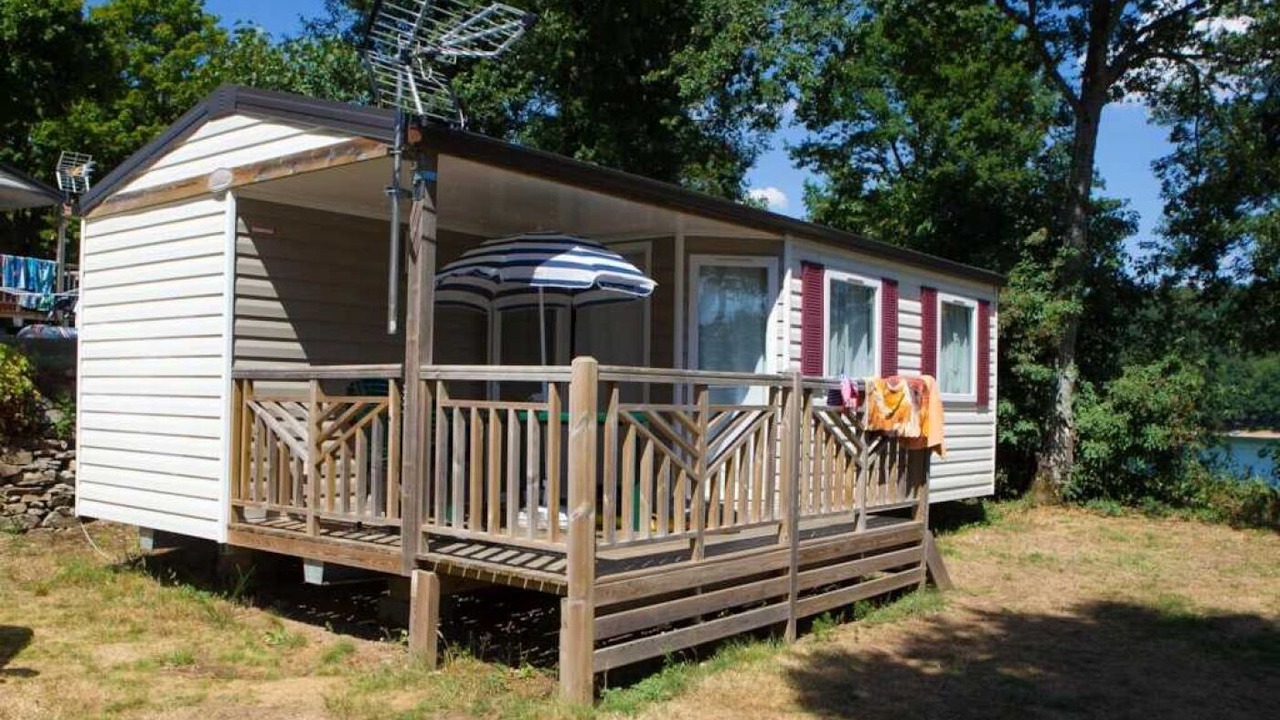 Photo of Outdoor in Salles-Curan