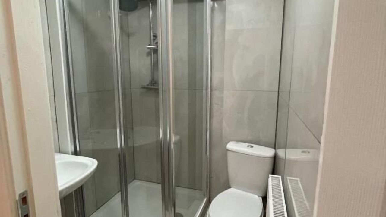Photo of Bathroom in Openshaw