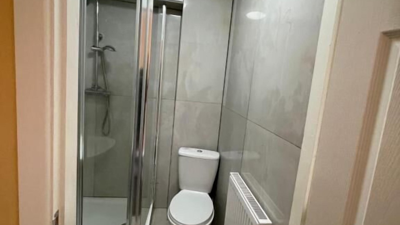 Photo of Bathroom in Openshaw
