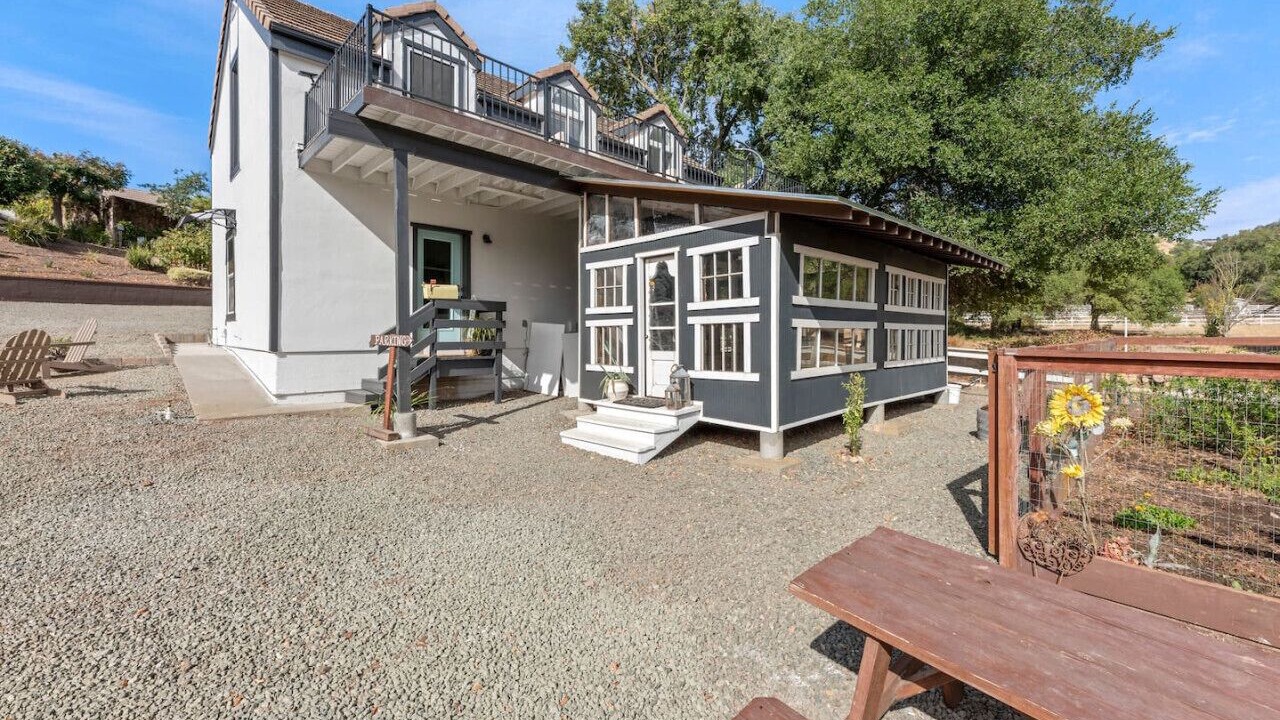 Photo of Outdoor in Green Valley