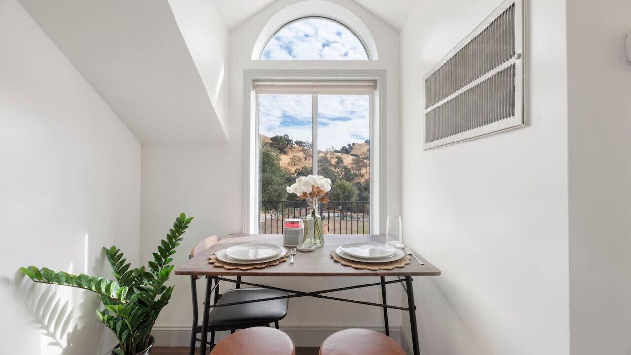 Photo of Others in Green Valley