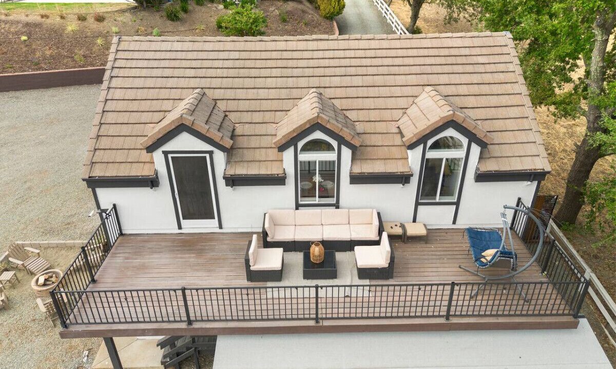 Photo of Patio Balcony in Green Valley