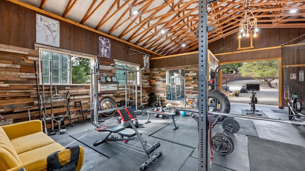 Photo of Others in Green Valley