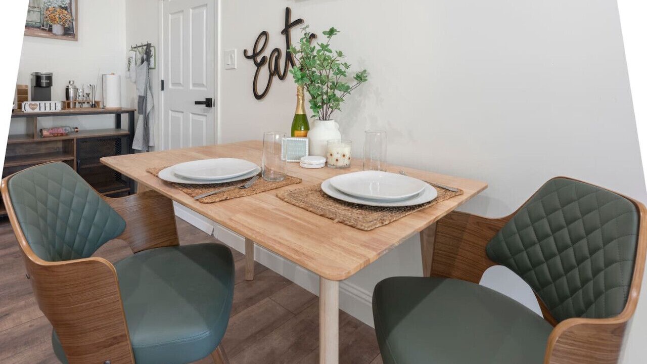 Photo of Others in Green Valley