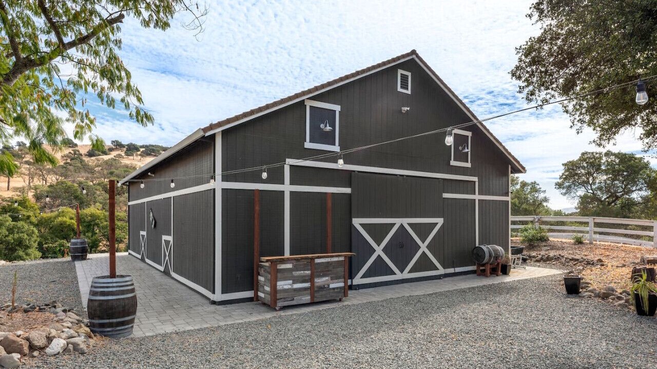 Photo of Outdoor in Green Valley