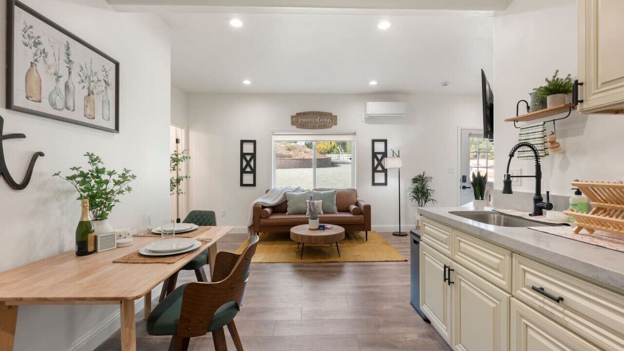 Photo of Others in Green Valley