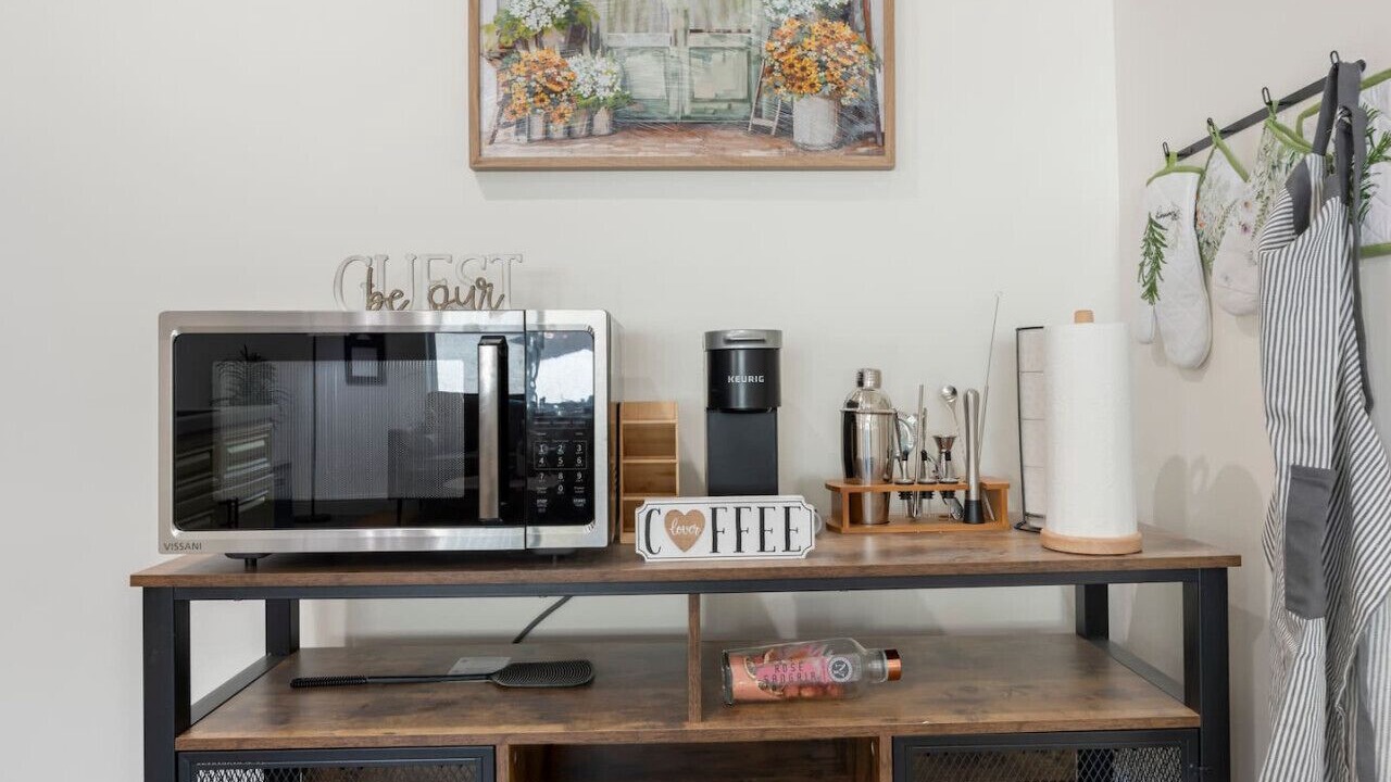 Photo of Others in Green Valley