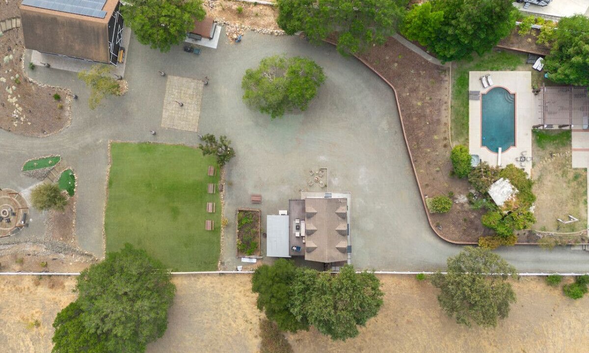 Photo of Outdoor in Green Valley