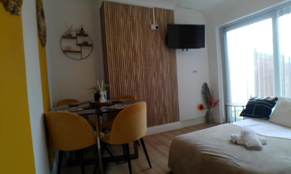 Photo of Others in Bloxwich