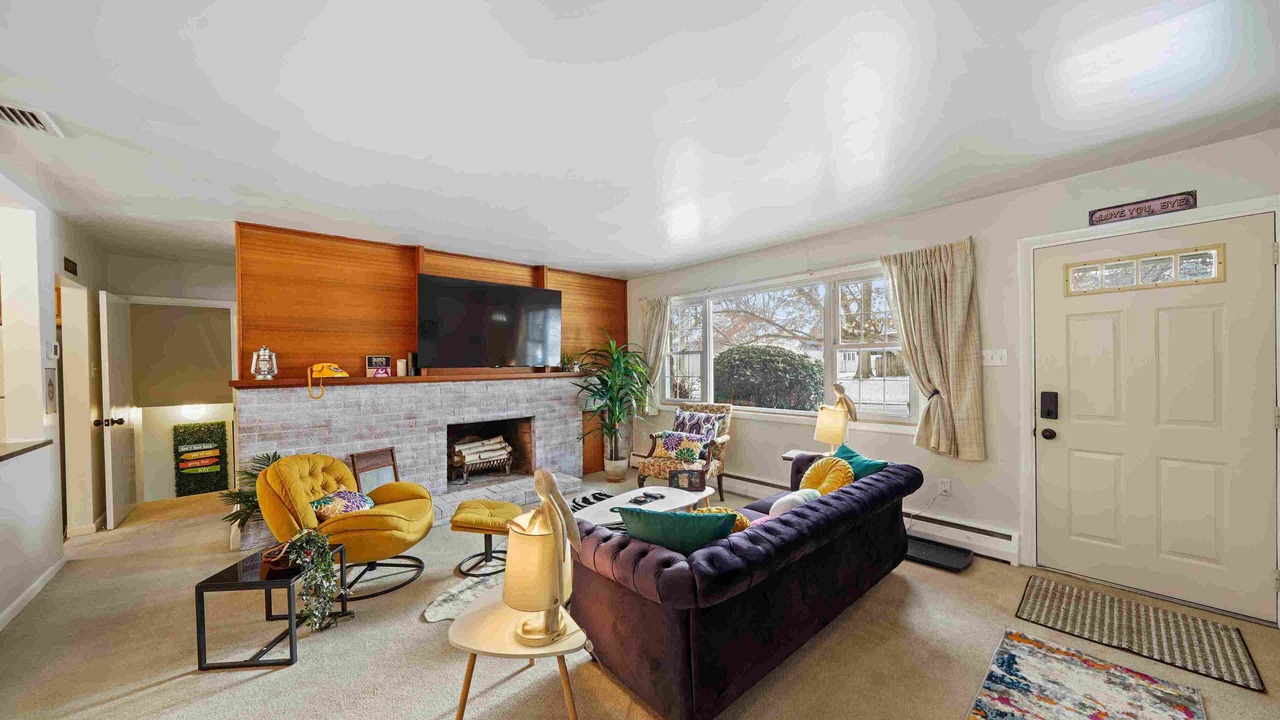 Photo of Livingroom in King of Prussia