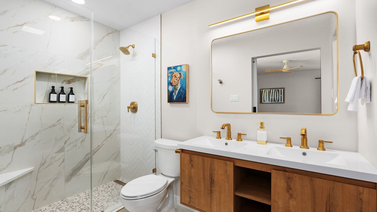 Photo of Bathroom in West Oak Hill