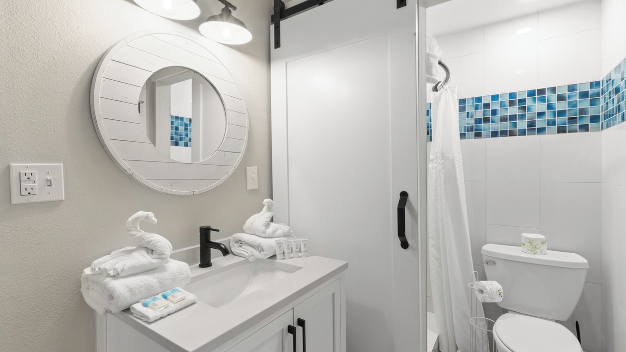 Photo of Bathroom in Gulf Shores