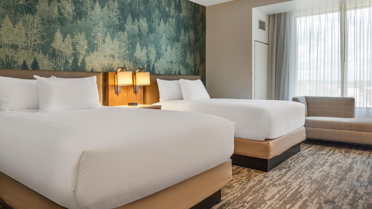 Photo of Others in Pigeon Forge