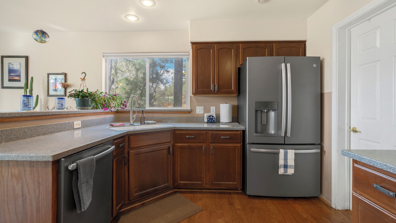 Photo of Kitchen in Switzer Mesa