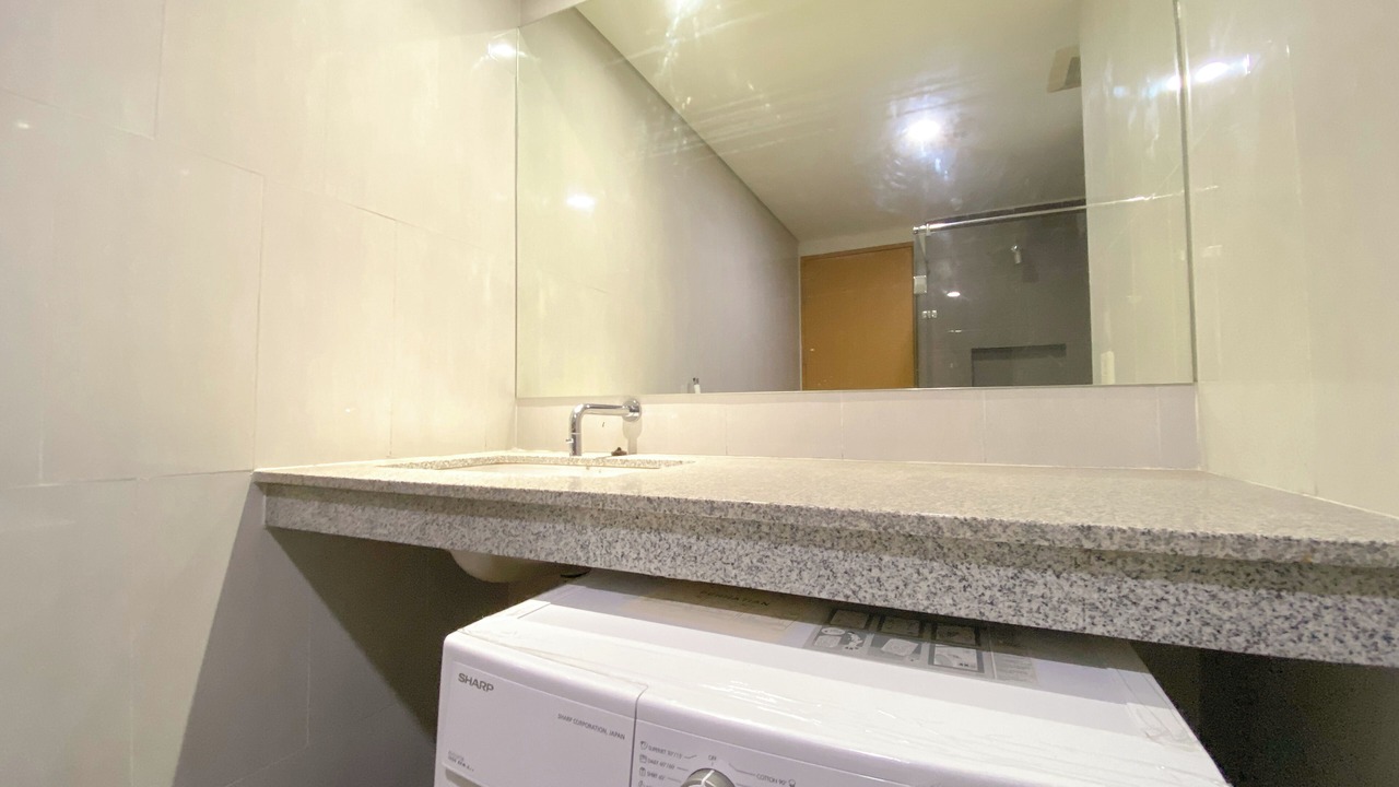 Photo of Bathroom in Cikokol