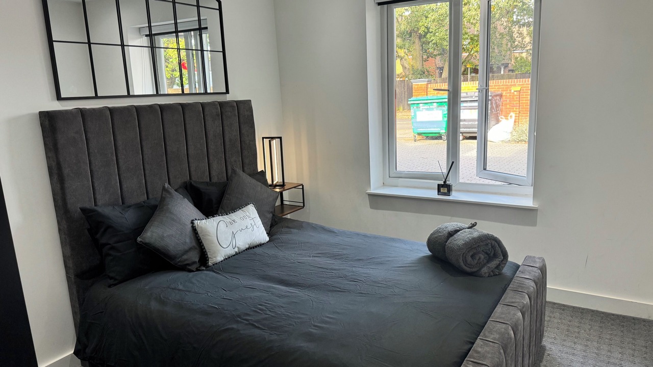 Photo of Others in Uxbridge North