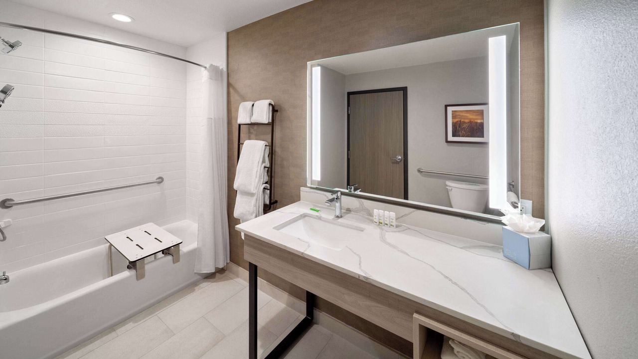 Photo of Bathroom in DeSoto