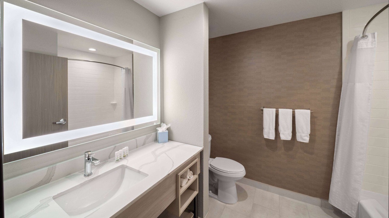 Photo of Bathroom in DeSoto