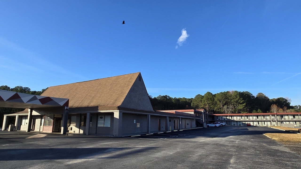 Photo of Outdoor in LaGrange