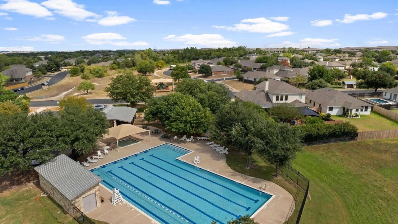 Photo of Outdoor in McNeil