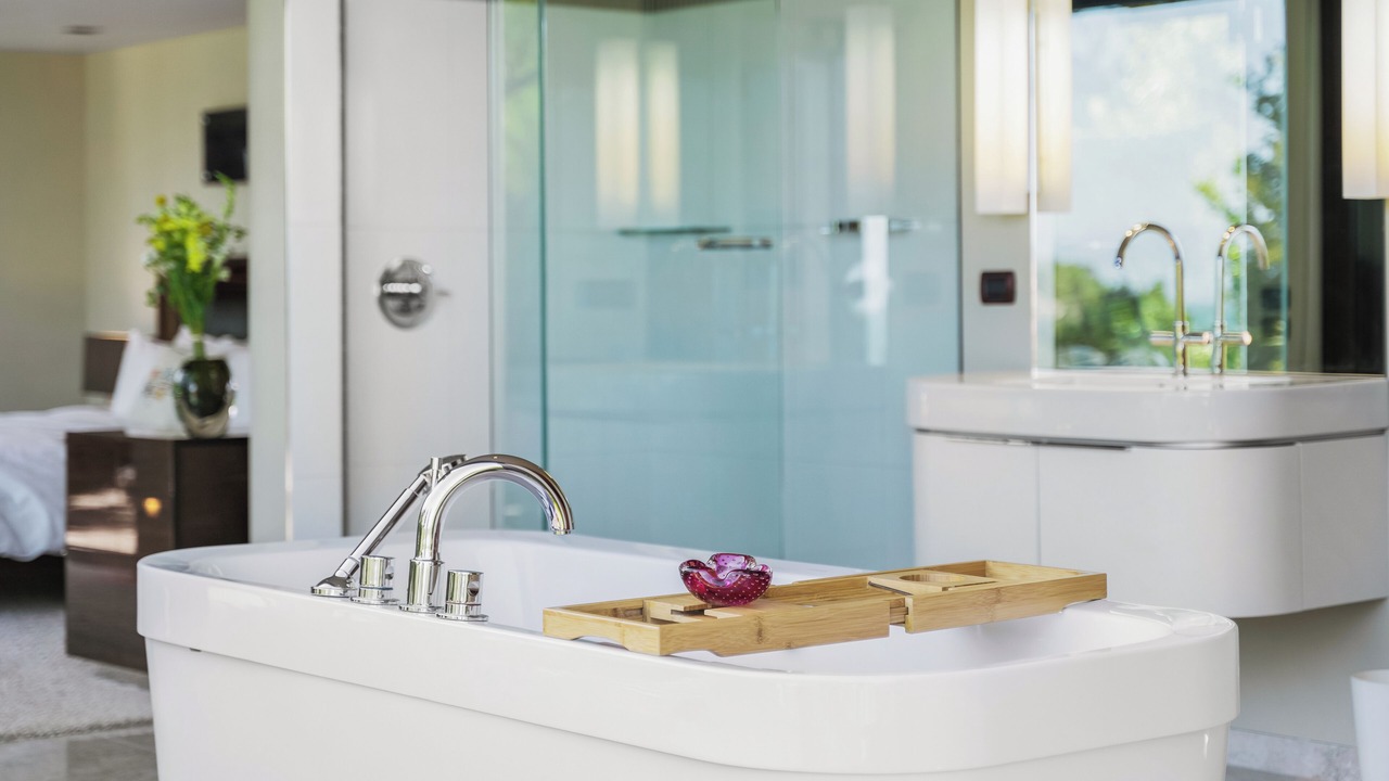 Photo of Bathroom in Ngaio Bay