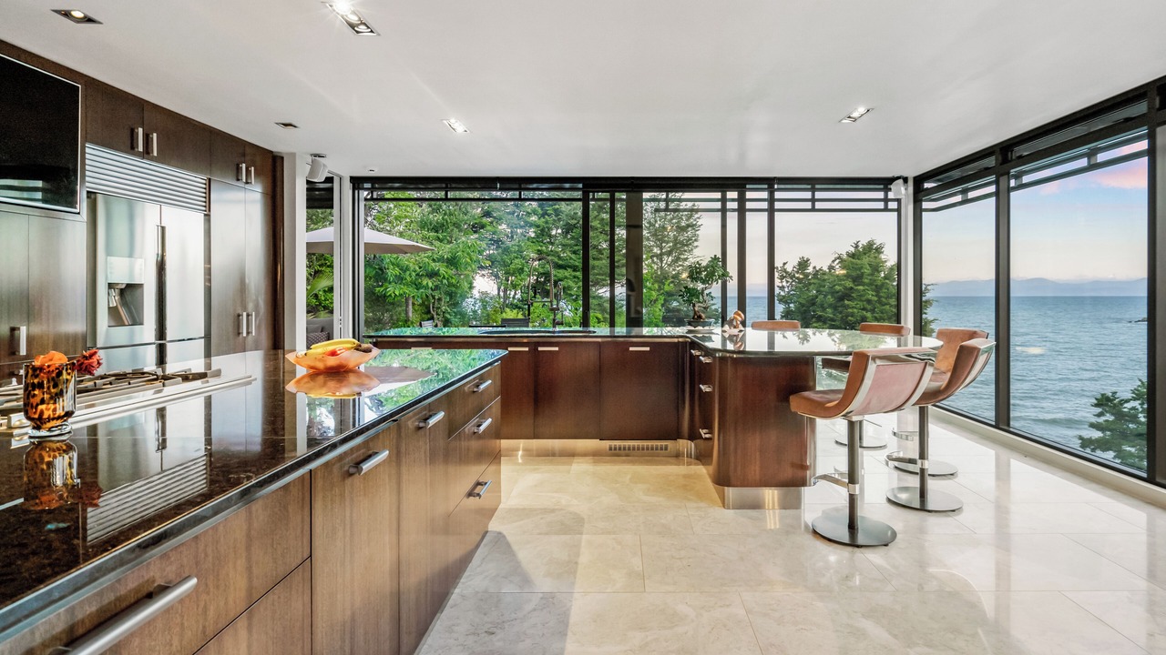 Photo of Others in Ngaio Bay