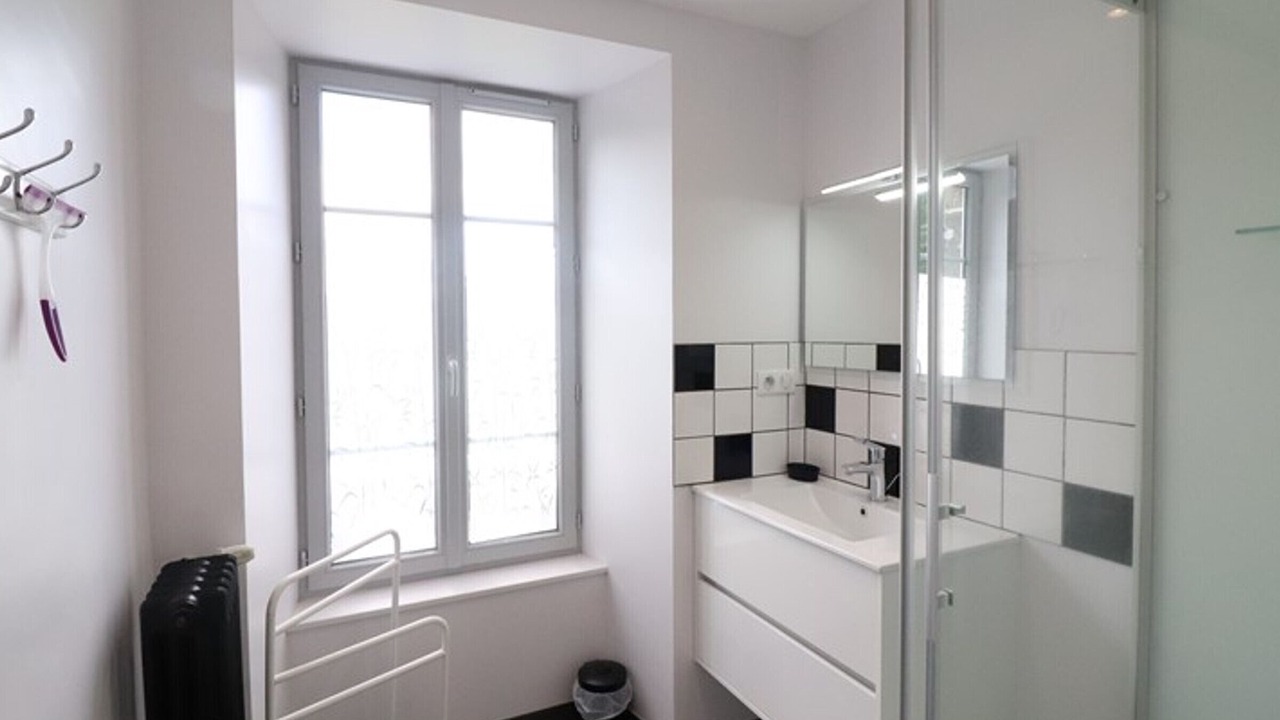Photo of Bathroom in Saint-Simon