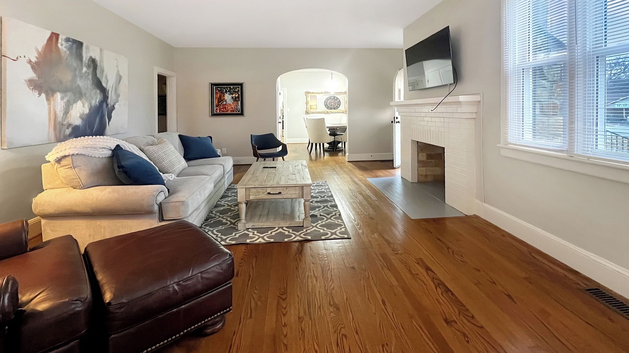 Photo of Livingroom in Danville
