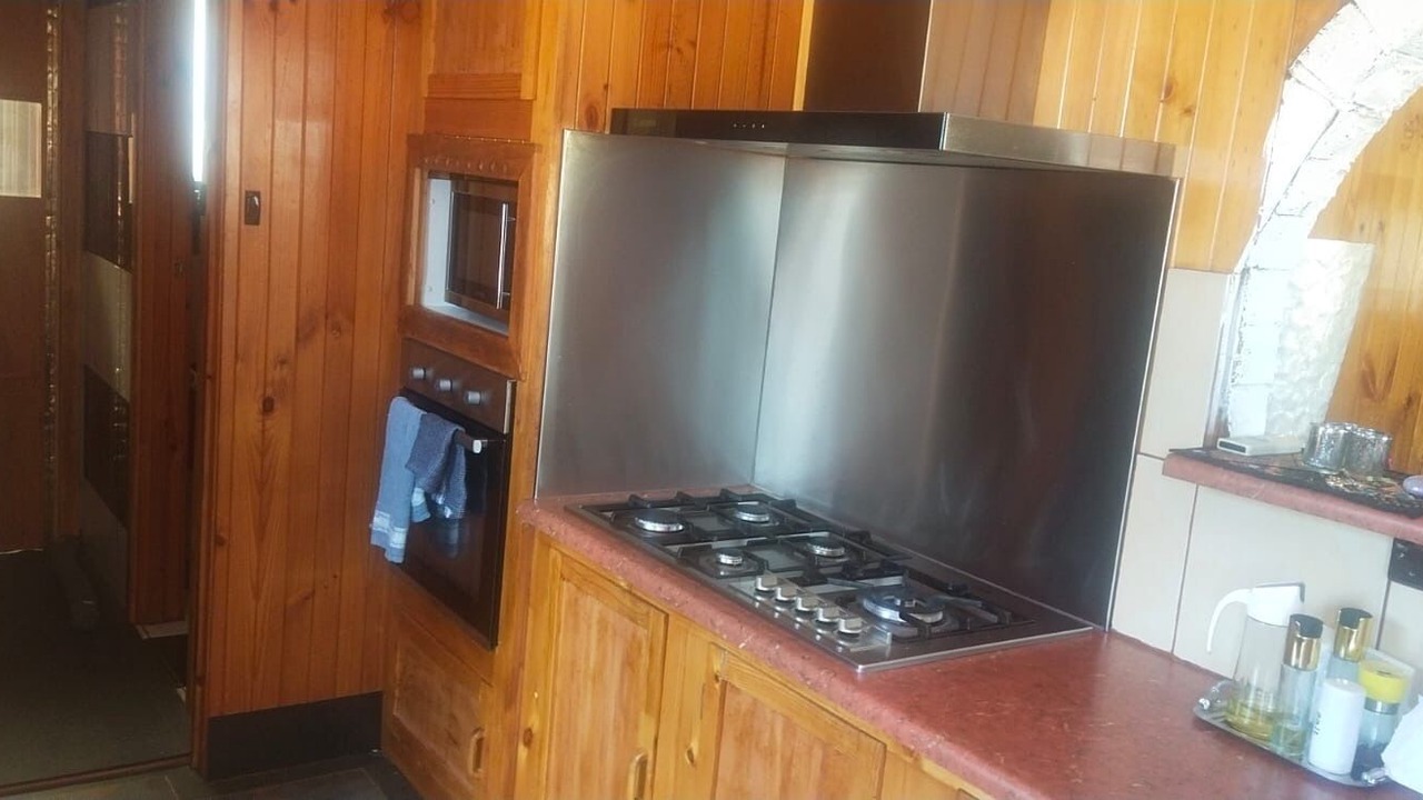 Photo of Kitchen in Walkley Heights