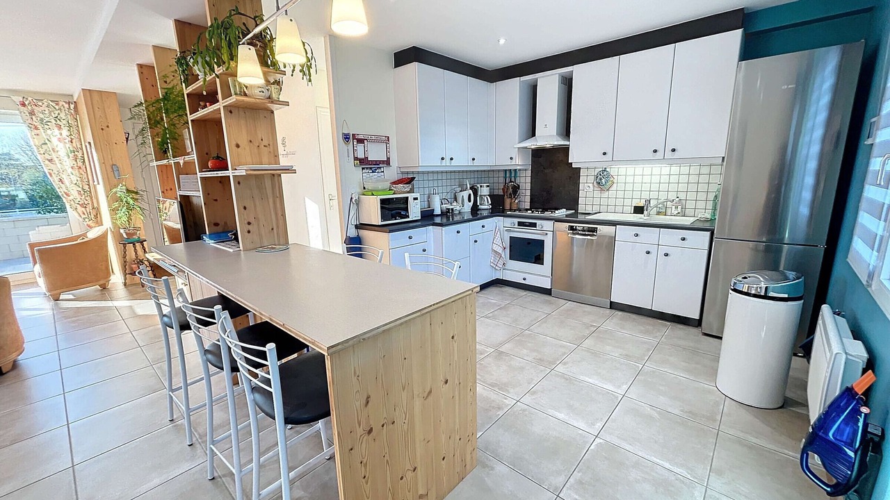 Photo of Kitchen in Saint-Pair-sur-Mer